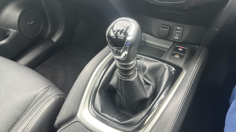 Nissan X-Trail 1.7 dCi Tekna 5dr Diesel Station Wagon